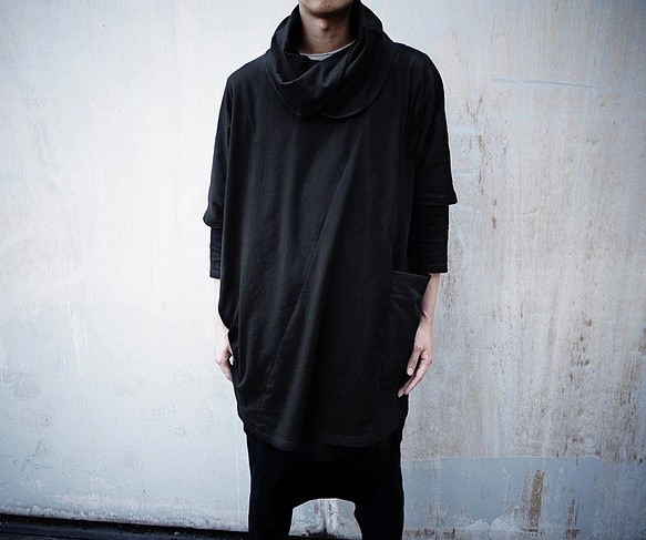 I . A . N Design 黑色版型衣-流浪者 Organic Cotton 第1張的照片