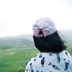 手工緞面蝴蝶結麂皮棒球帽 / 粉紫 第1張的照片