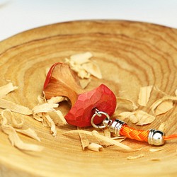 木製食べるりんごチャーム（高級車） - 木版画 - 手作り - 手作り色[オプション] 1枚目の画像