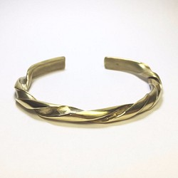 鍛造曲線黃銅手環 第1張的照片