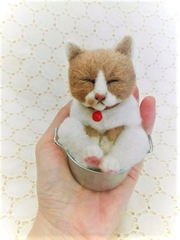 正規販売店 小さな羊毛フェルト屋さん 缶猫 ハチワレ (´ω`) 羊毛