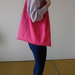 リネン　肩掛けバッグ　(ピンク) 1枚目の画像