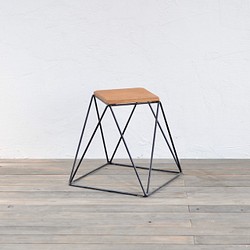 Pyramid stool - oak / ピラミッドスツール - オーク 1枚目の画像