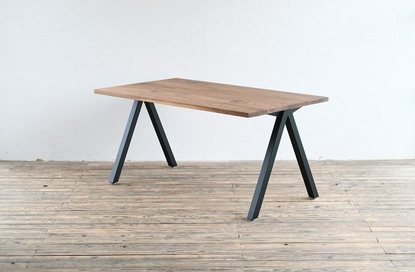 DINING TABLE – A frame / WALNUT ダイニングテーブル