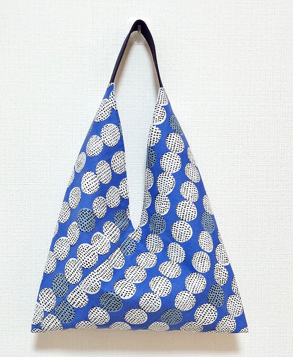 2019春色北歐風-日本印花布粽型手提包-藍色小小圈圈 第1張的照片