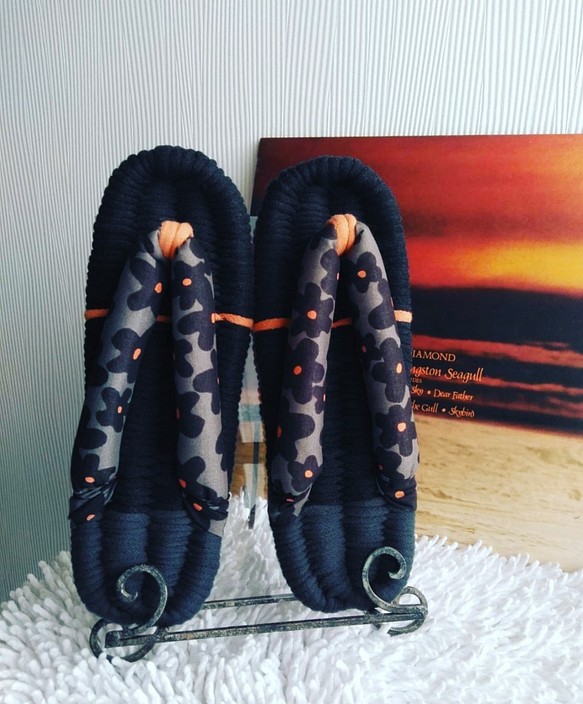 布雪橇斯堪的納維亞花卉L大小（24厘米）涼鞋 第1張的照片