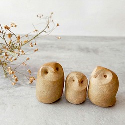 Brown Round Face Handmade Ceramic Owl – size: S 1枚目の画像