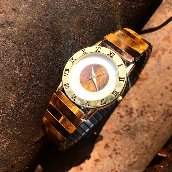 ] [ロストと天然石タイガーアイホワイトパールカキの時計を見つけます 1枚目の画像