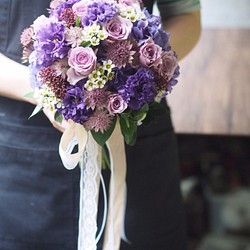 《新娘捧花》浪漫紫自然莖新娘捧花+新郎胸花 第1張的照片