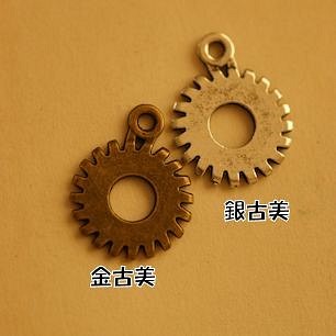 GE12 /古金屬魅力裝飾Ginkobi齒輪2厘米（5個） 第1張的照片