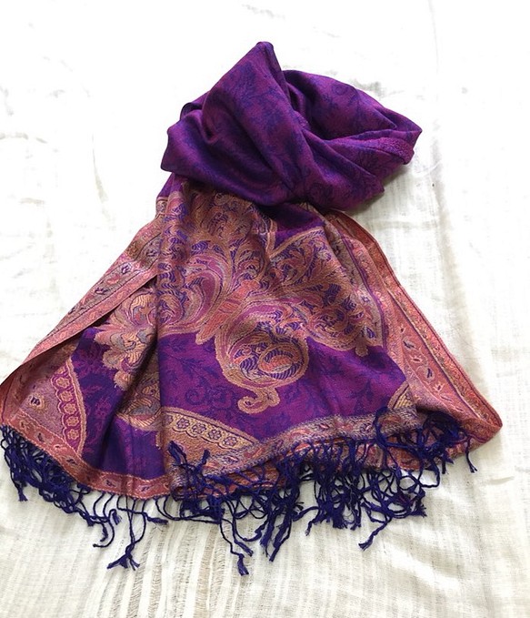 手織り シルクｘウール ストール カシミール ペイズリー　赤紫 群青 1枚目の画像