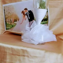 2500円　乾杯　wedding glass  white color dress 1枚目の画像