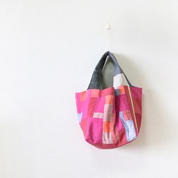 立方體手提包×蘭蘭粉紅色 第1張的照片