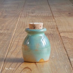 陶器の小瓶 /7030　スヌー様オーダー 1枚目の画像