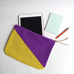 ◆SOLD OUT◆ 倉敷帆布のバイカラーポーチ“Dolce grape × Mustard yellow” 1枚目の画像