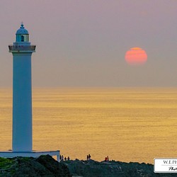 【送料無料】A4～A0版アート絶景写真「沖縄 - 残波岬の夕日」 1枚目の画像