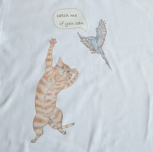猫と鳥のTシャツ@ナチュラル 1枚目の画像