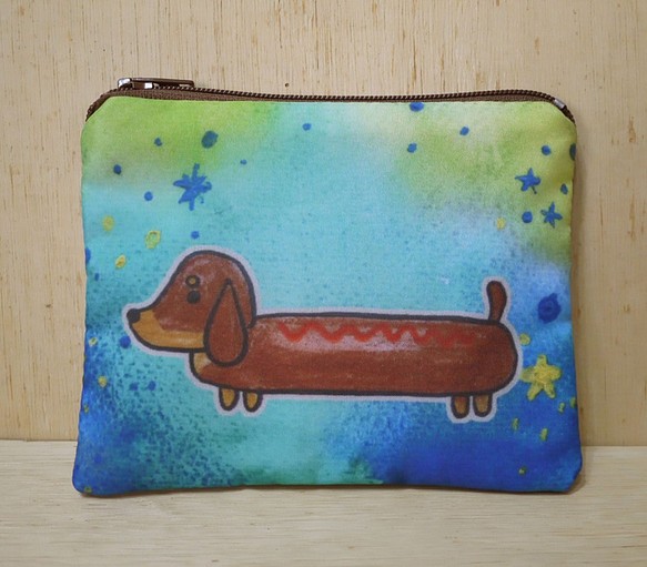 手繪渲染水彩風格圖案 紅棕色 巧克力色 臘腸狗 鑰匙包 零錢包 卡片包 第1張的照片