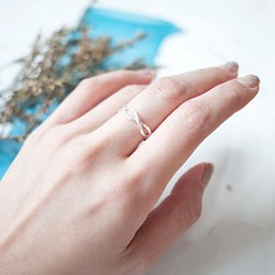 MUFFëL 925 Silver 純銀 簡約鏤花戒指（開口款） 第1張的照片