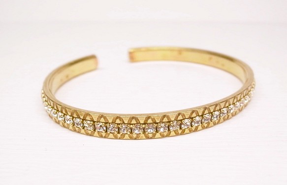 《二毛銀》整排鋯石細版黃銅手環（女生款）情人節（適合手圍XS～M號） 第1張的照片