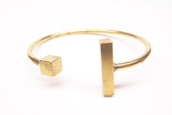 《二毛銀》幾何圖型黃銅個性手環（女生款）情人節（適合手圍XS～L號） 第1張的照片