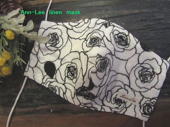 国産リネン 立体マスク  Rose刺繍　 Ann-Lee 1枚目の画像