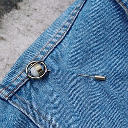 [Mush] Mini Gyro brooch with stand 陀螺儀扣針/天文擺設 兩用 gyroscope 第1張的照片