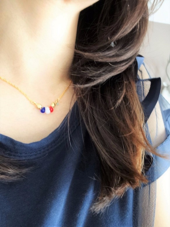 TRICOLOR SELL NECKLACE 第1張的照片