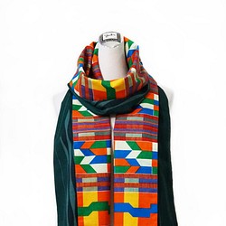 スカーフNo.244 *艷陽下的色彩*設計師純手作非洲鮮豔幾何純棉印花拼接綠色日本傳統工法織紋圍巾 第1張的照片