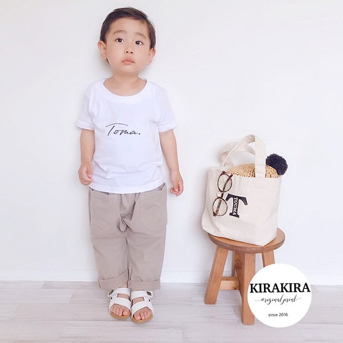 Stylish 名前入れ Tシャツ 白色tシャツ おそろコーデなどに名前入りtシャツ 子供服 Kira Kira 通販 Creema クリーマ ハンドメイド 手作り クラフト作品の販売サイト