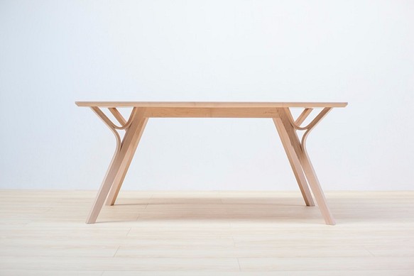 Y1 テーブル 160cm - メープルハンドメイドシリーズ【受注生産】 1枚目の画像