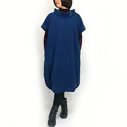 藍染手織綿、大きいサイズの着物古布付きバルーンワンピース 1枚目の画像
