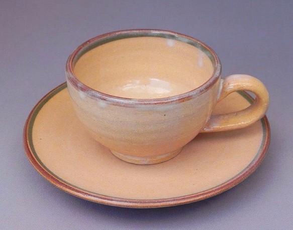 コーヒーカップ＆ソーサー（グリーン×ブラウン） 1枚目の画像
