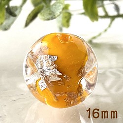 ガラスビーズ キューブ ha29 オレンジ 1個 16mm 金箔 銀箔 スクエア アクセサリーパーツ チェコビーズ 1枚目の画像
