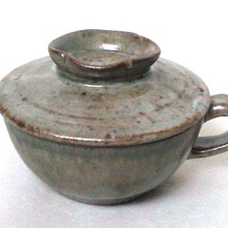 小さいカップ型の蓋物（深い青緑の灰釉）～佃煮や漬物、薬味などを入れて～ 1枚目の画像