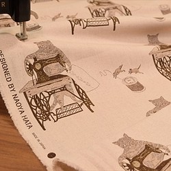 [Naoya Hata] Naoya Hata / 縫紉機和貓 / 縫紉貓 / 棉麻織物 / 帆布 / 棕色米色 第1張的照片