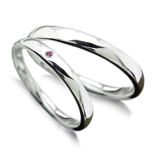 特別価格 希少な ピンクダイヤモンド 付き プラチナ 結婚指輪 が 2本 ...