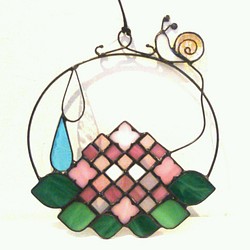 紫陽花　ピンク　カタツムリ　【ステンドグラス】ガラス 1枚目の画像