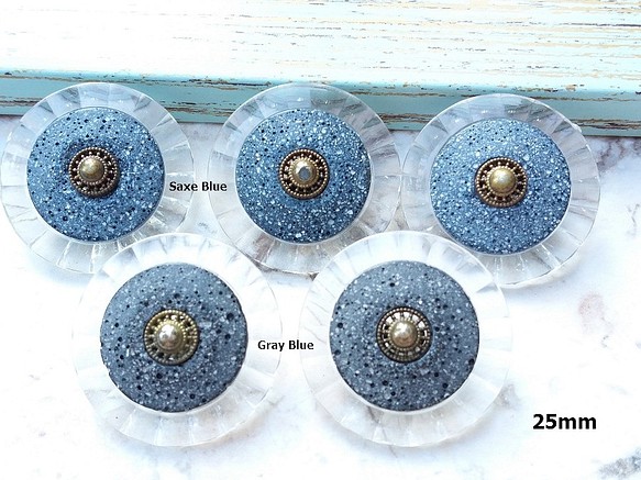 M621【25mm set 5pcs】獨特.石頭風格Saxe Blue and Gray Blue透明鈕扣 第1張的照片