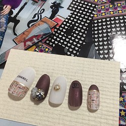 ツイードネイルパロディネイルオーダー ネイルチップ ネイルシール M Nail 通販 Creema クリーマ ハンドメイド 手作り クラフト作品の販売サイト