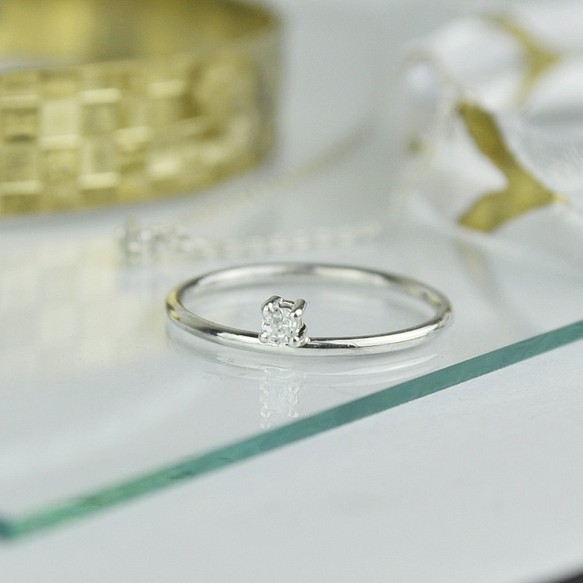 Sterling Silver Tiny CZ Diamond Ring,Pinky Ring 1枚目の画像