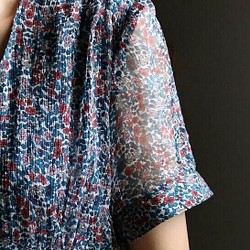 MOREAU DRESS -LIMITED  V領半透絲質印花洋裝 第1張的照片