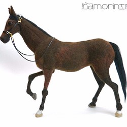 羊毛フェルト　馬　サラブレッド（牝馬） 1枚目の画像