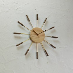 壁掛け時計　No.RBW　/　国産ヒノキ＆ウォールナット＆真鍮 1枚目の画像