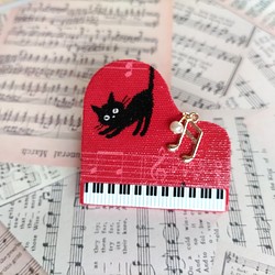 送料無料　ネコちゃんのピアノ型クリップ 1枚目の画像