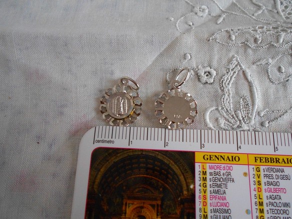サンタ・カーザ　ロレートの聖母　純銀　メダイ 1枚目の画像