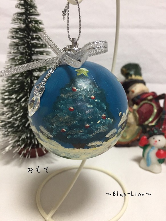 [再次上架] 手繪 ☆ 村莊/小鎮 ☆ 聖誕裝飾球 * 帶水晶和磷光 * 第1張的照片
