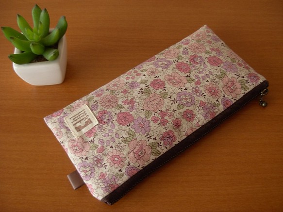 【YUWA花柄*ピンク♪】お財布にもなるフラットポーチ♪ 1枚目の画像