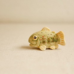 受注生産【中】陶器のあまご　みずみずしい川魚 1枚目の画像