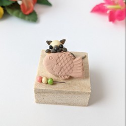 樹脂粘土和菓子　ミニチュア雑貨 和菓子 たい焼き 猫人形 10 1枚目の画像